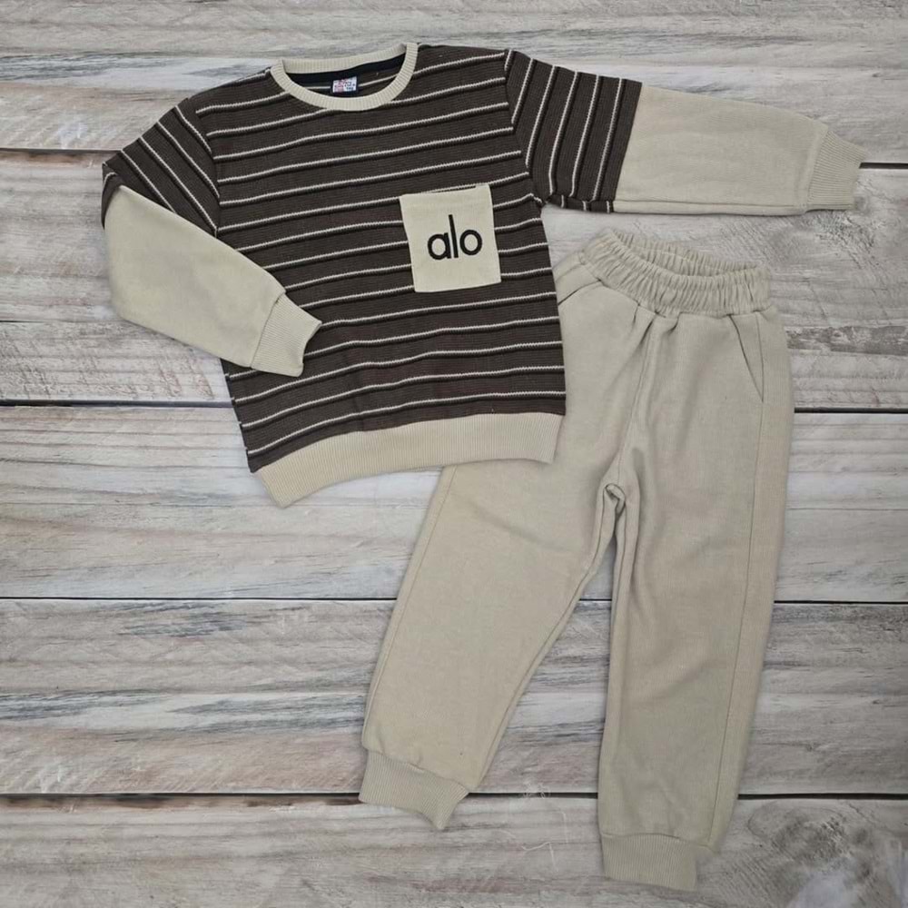 (5-12) Yaş ALO ÇİZGİLİ SELANİK KUMAŞ TAKIM