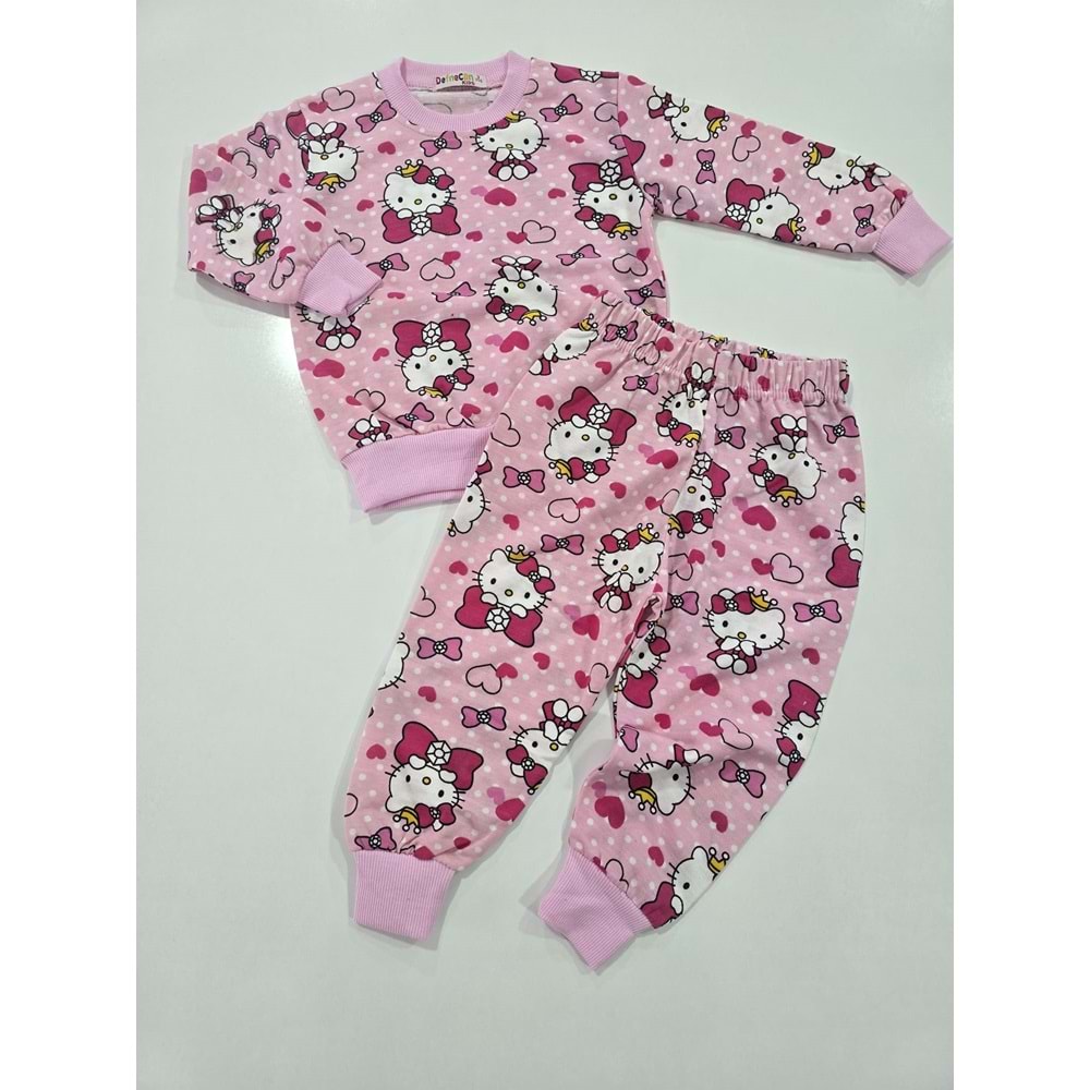 (3-7) Yaş DEFNECAN HELLO KITTY DESENLİ MEVSİMLİK TAKIM - DESENLİ - 6 YAŞ