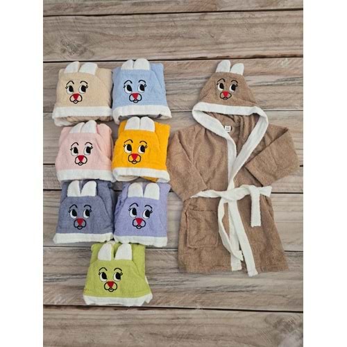 (3-12) Yaş SEVİMLİ YÜZ ŞAPKALI ÇOCUK BORNOZU